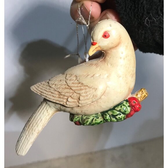Dove Birds Christmas Tree Ornament Holly Accents Hard Plastic - Picture 7 of 12
